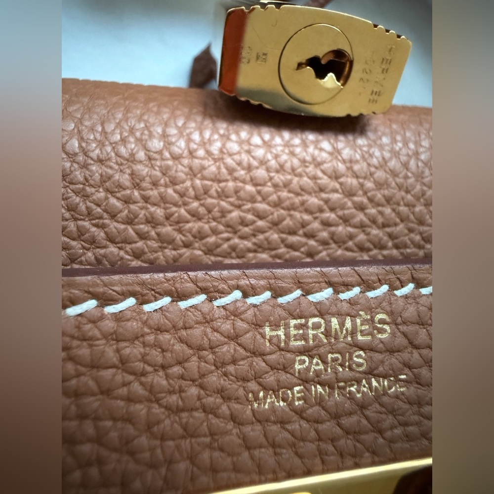 Hermès Kelly 28 in Togo Leather – Stamp Z (2021) - Picture 11 of 17